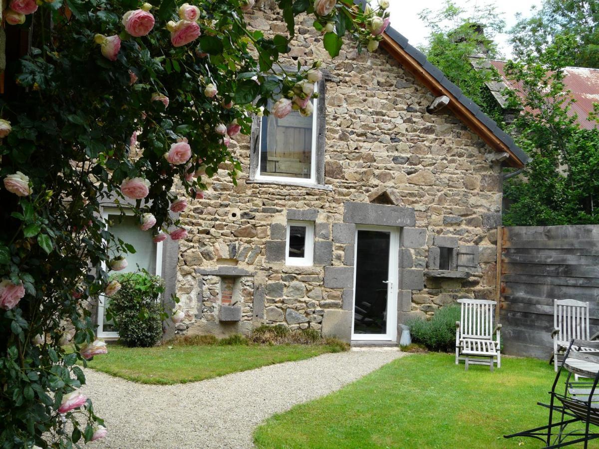 Suites De Campagne Les Eydieux, Petits Dejeuners Inclus Saint-Angel  Eksteriør bilde